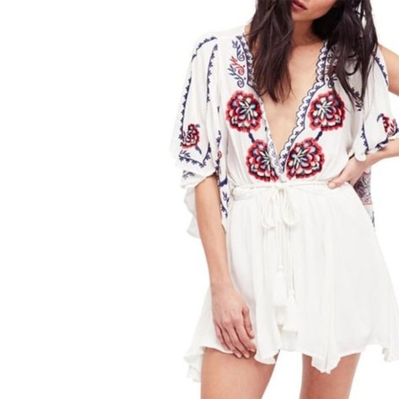 Free People Cora Embroidered Festival Mini Dress NWT Small - Picture 4 of 7